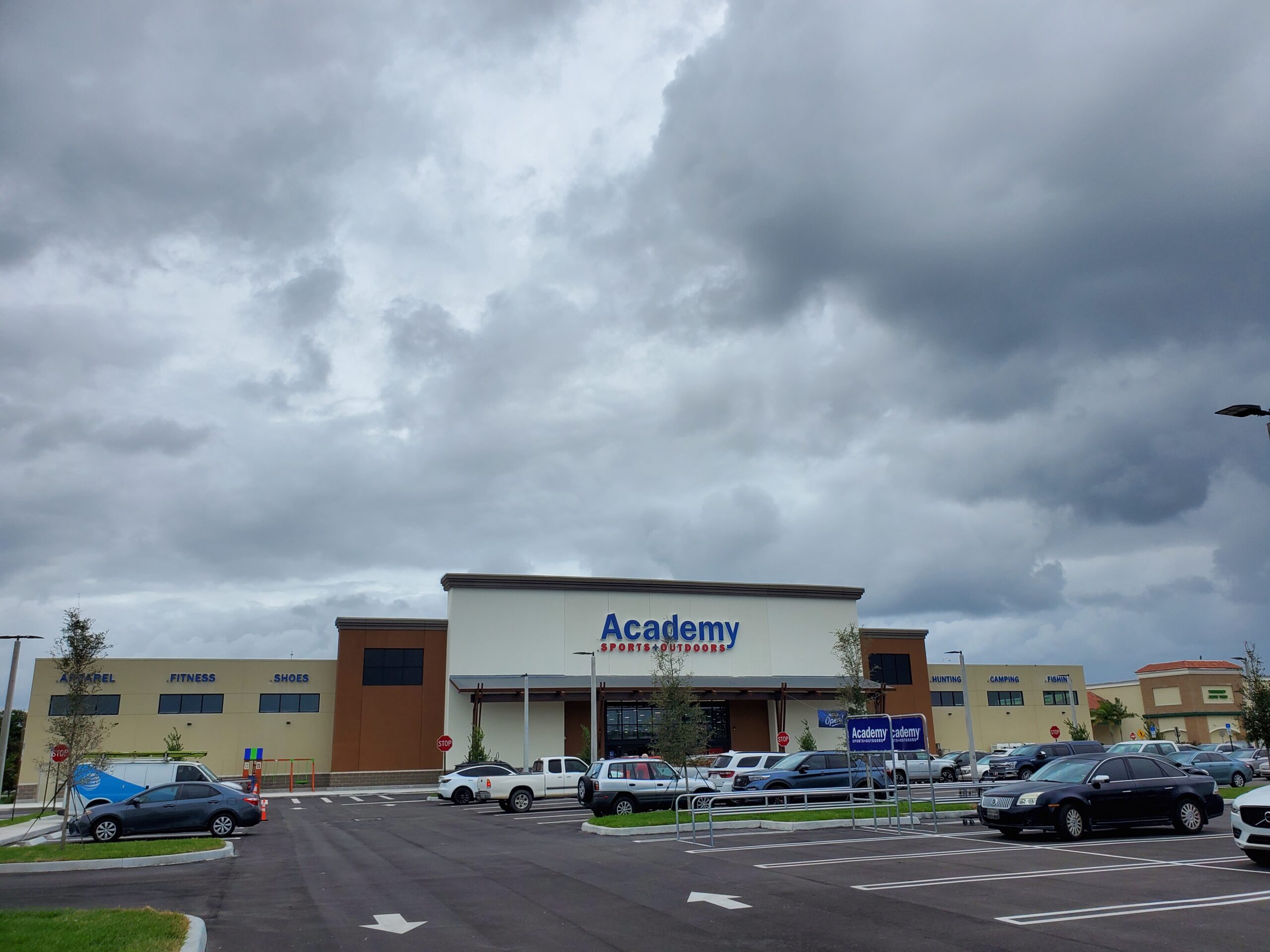 REGION 6 • Academy Sports & Outdoors Project Profile